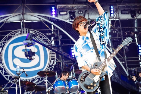 BLUE ENCOUNT（撮影：上山陽介）