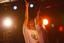 「BILLIE IDLE『MY WAY』ツアー」東京・下北沢SHELTER公演の様子。（提供 : オツモレコード）