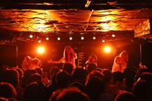 「BILLIE IDLE『MY WAY』ツアー」東京・下北沢SHELTER公演の様子。（提供 : オツモレコード）