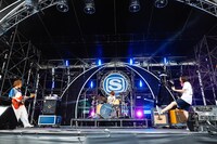 SHISHAMO（撮影：上山陽介）