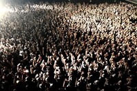 「BABYMETAL 5大キツネ祭り in JAPAN 白キツネ祭り」大阪・Zepp Osaka Bayside公演の様子。（Photo by Taku Fujii）