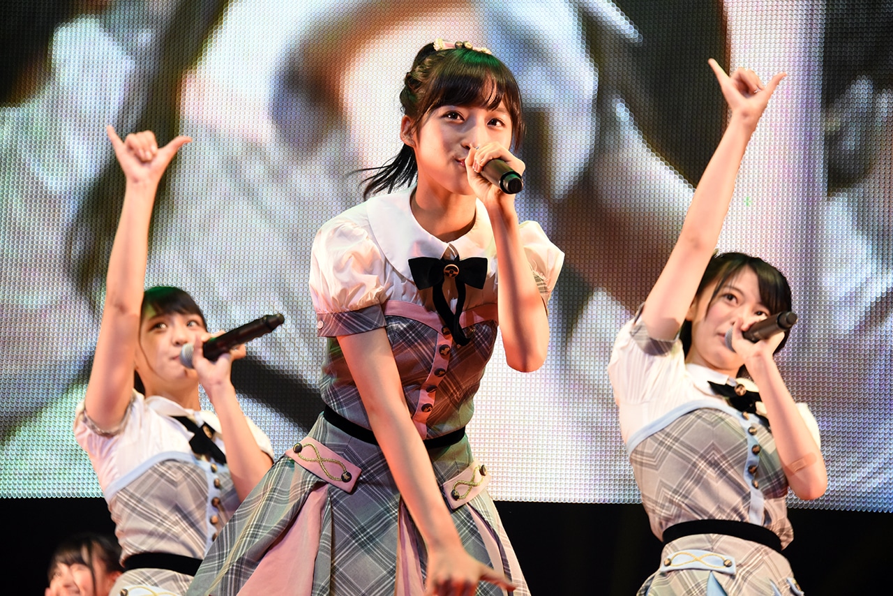 AKB48 Team 8