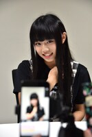 LINE LIVEとPeriscopeの生配信で自身の思いを語る廣田あいか。