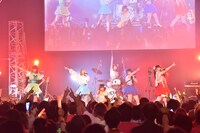 バンドじゃないもん！（撮影：高田真希子）