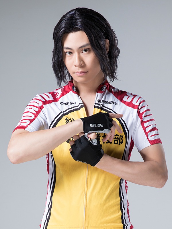 鯨井康介演じる手嶋純太。