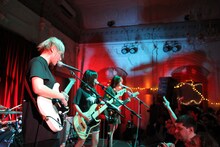 tricot「tricot Europe Tour 2017」イギリス・ロンドン・Bush Hall公演の様子。