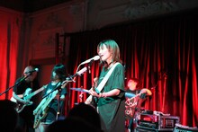 tricot「tricot Europe Tour 2017」イギリス・ロンドン・Bush Hall公演の様子。