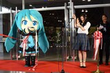 左からミクダヨー、藤田咲。