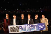 映画「HiGH&LOW THE MOVIE 2 / END OF SKY」大ヒット御礼舞台挨拶の様子。