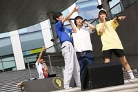 MAGiC BOYZ（撮影：小坂茂雄）