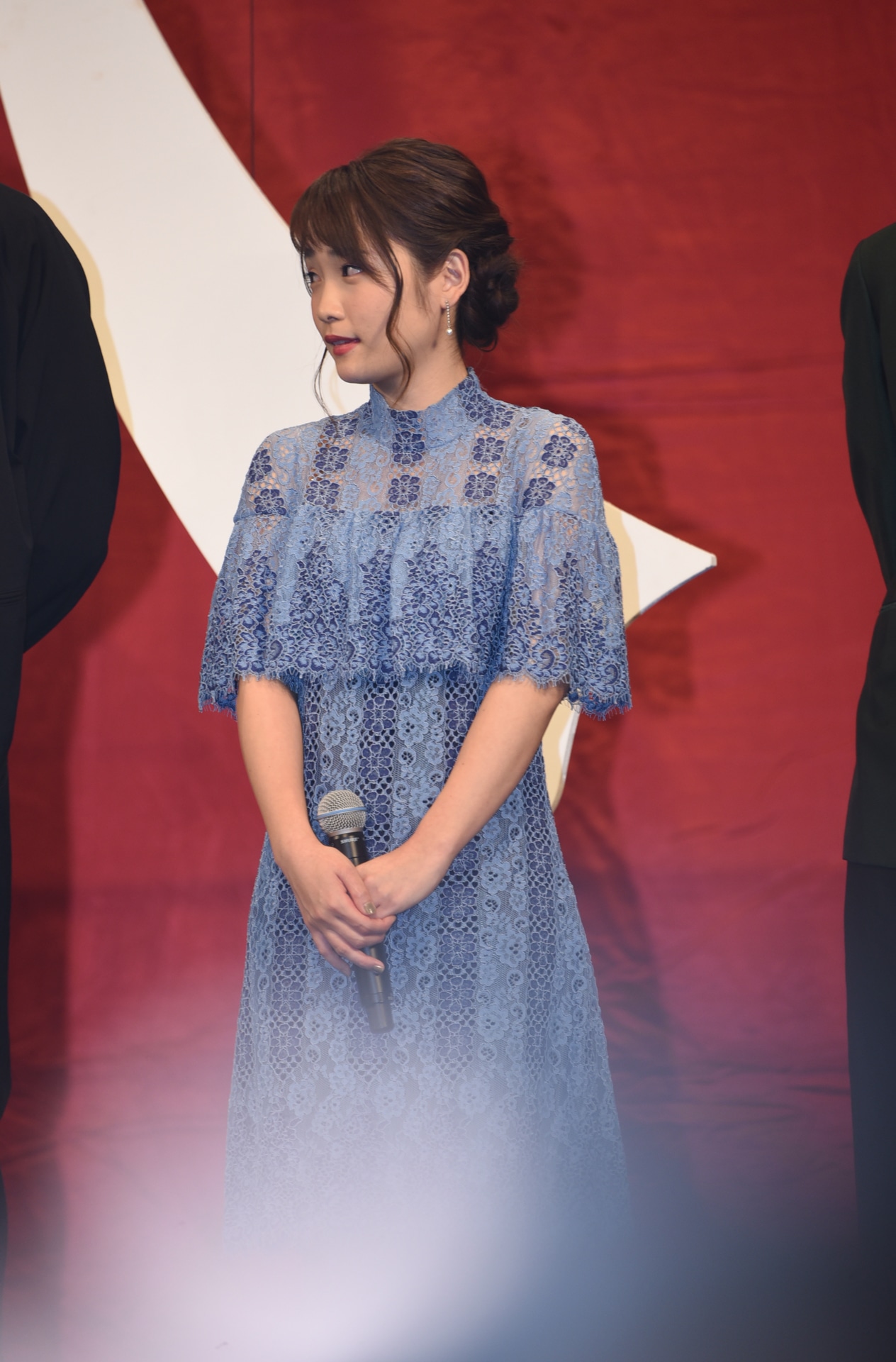 川栄李奈