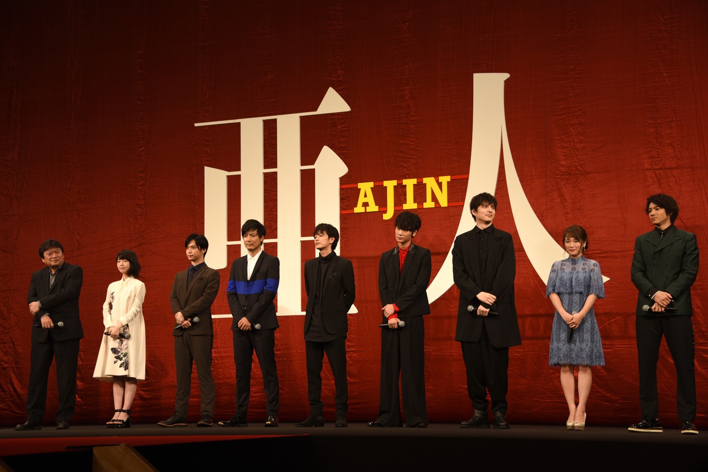 映画「亜人」完成披露上映会の様子。