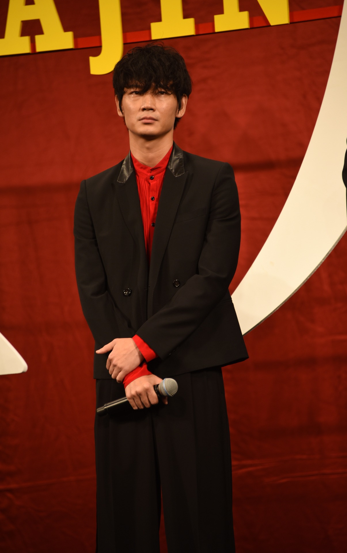 綾野剛