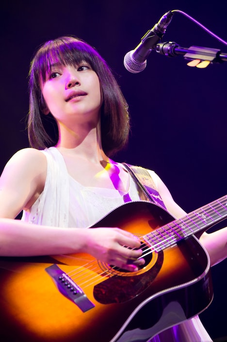 新山詩織（撮影：達川範一）