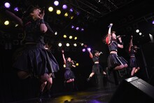 桜エビ～ず ワンマンライブ 神奈川・Yokohama Bay Hall公演の様子。