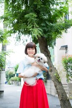 吉澤嘉代子とモコゾウ。