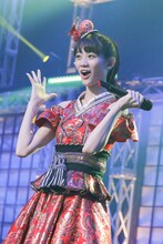 秋本帆華（Photo by HIROKAZU）