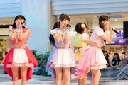 Luce Twinkle Wink☆「Fight on!」リリース記念イベント 東京・池袋サンシャインシティ噴水広場公演の様子。（撮影：マツモトタカユキ）