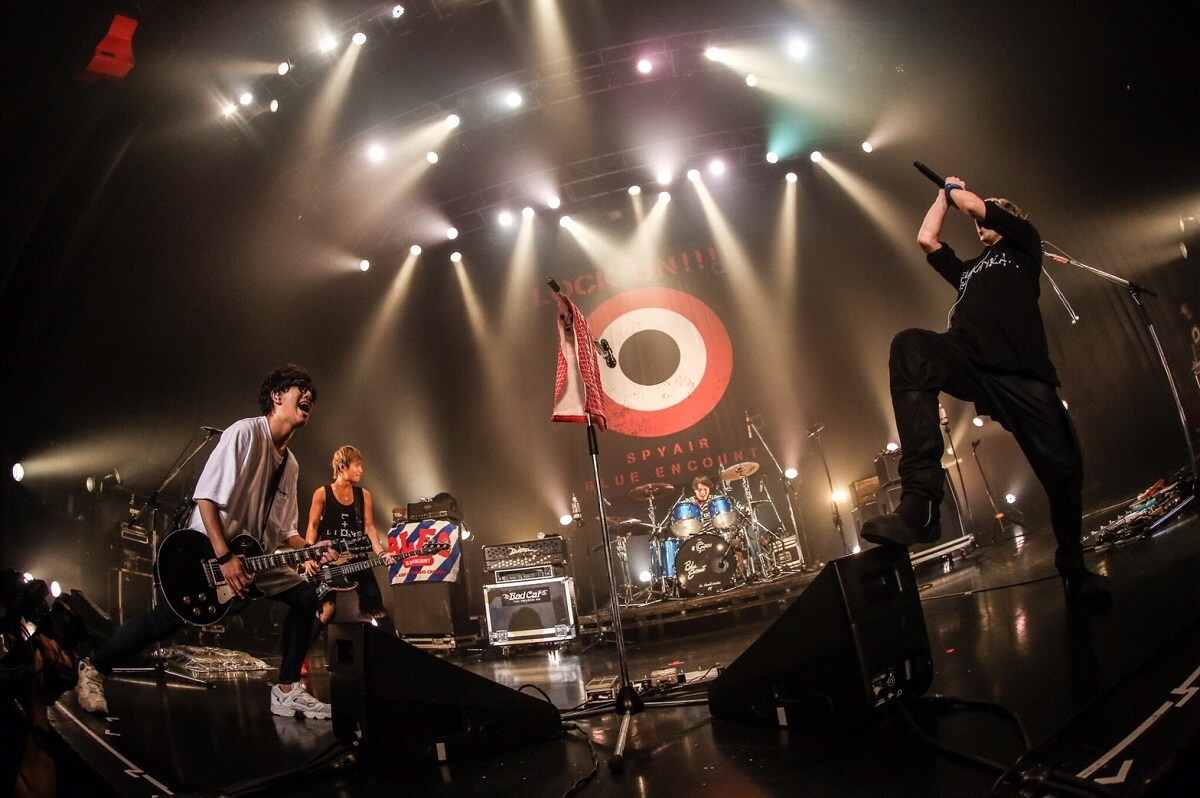 SPYAIR×BLUE ENCOUNT、念願ツーマンで「大好きな曲」コラボ