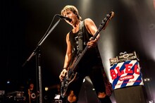 辻村勇太（B / BLUE ENCOUNT）（撮影：鈴木公平）