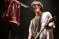 田邊駿一（Vo, G / BLUE ENCOUNT）（撮影：鈴木公平）