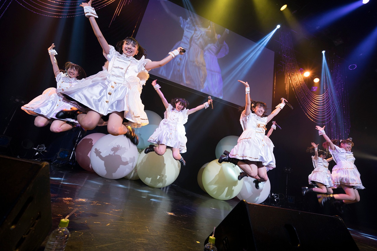 Ange☆Reve「1,000人と叶えたい 赤坂BLITZで下克上!!～限界はどこにもない～」東京・赤坂BLITZ公演の様子。（提供：ポニーキャニオン）