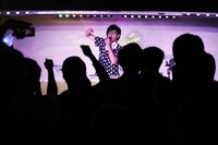 DJ和のDJライブの様子。