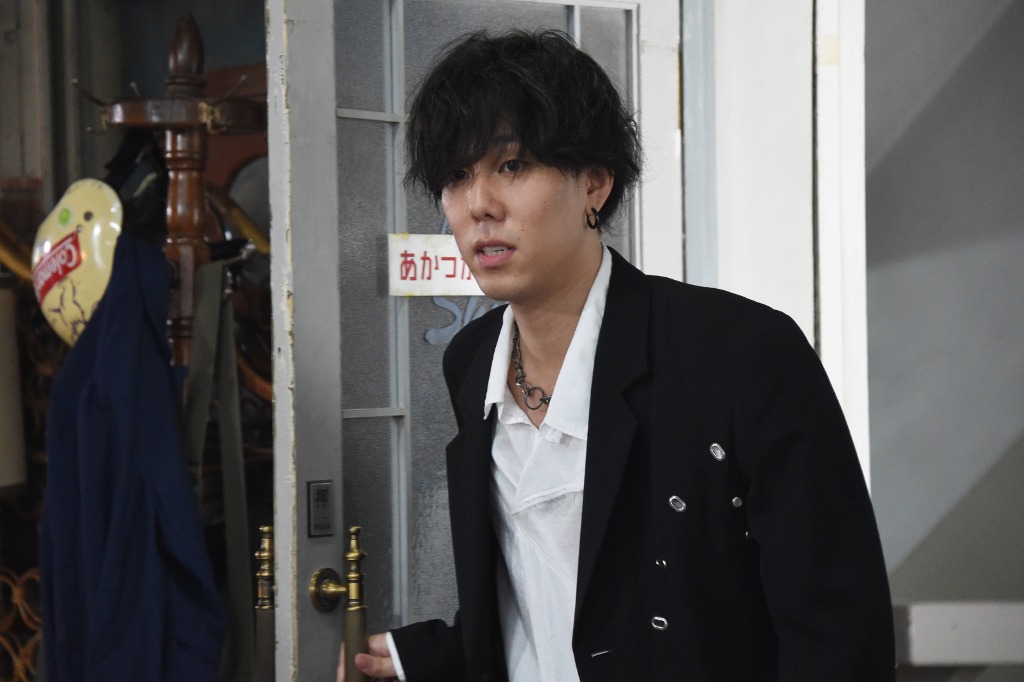 TBS系「ハロー張りネズミ」最終回にゲスト出演する野田洋次郎（RADWIMPS）。