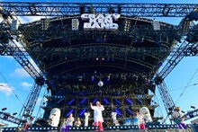 クレイジーケンバンド「CRAZY KEN BAND 20TH ATTACK! CKB[攻]」の様子。