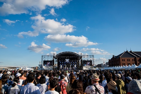 クレイジーケンバンド「CRAZY KEN BAND 20TH ATTACK! CKB[攻]」の様子。