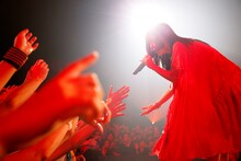 aiko「aiko Live Tour『Love Like Rock vol.8』」ツアーファイナルの様子。（撮影：岡田貴之）