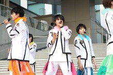 M!LK（撮影：笹森健一）