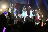 PASSPO☆「青年も、大志を抱け！ツアー」ファイナルの様子。（撮影：古川朋久）