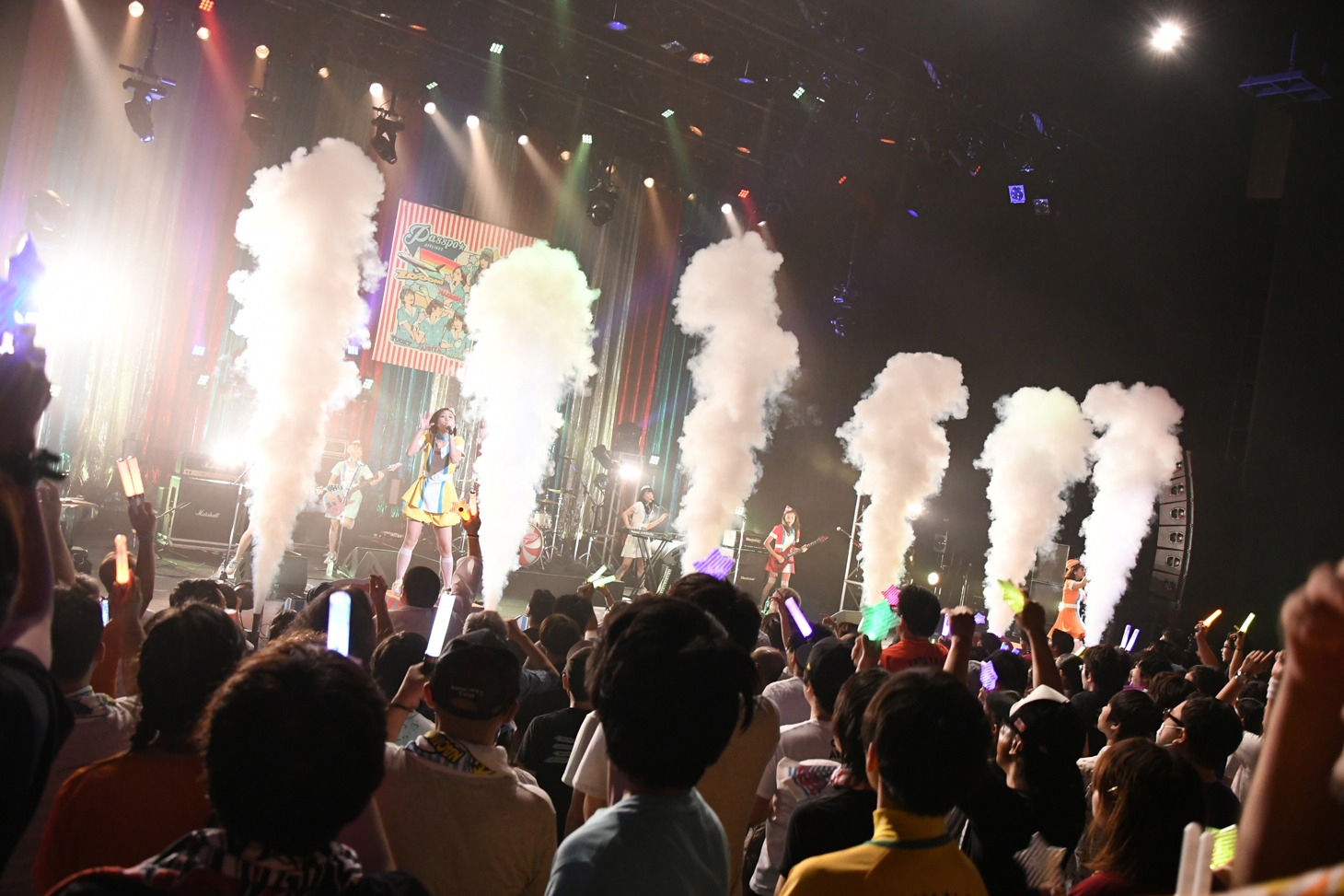 PASSPO☆「青年も、大志を抱け！ツアー」ファイナルの様子。（撮影：古川朋久）