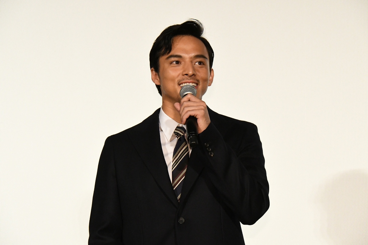 満島真之介