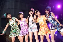 オープニングアクトのたこやきレインボー。