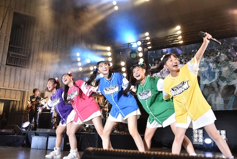 大トリのたこやきレインボー。