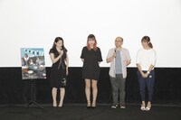映画「脱脱脱脱17」トークショーの様子。
