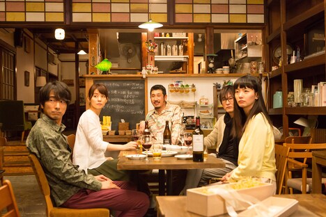 「プラージュ ～訳ありばかりのシェアハウス～」のワンシーン。