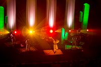 「植田真梨恵LIVE TOUR UTAUTAU vol.3」の様子。（撮影：竹谷さくら）