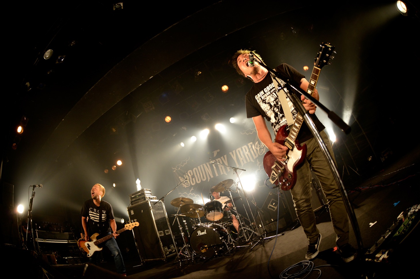 STOMPIN' BIRD（撮影：半田安政[Showcase]）