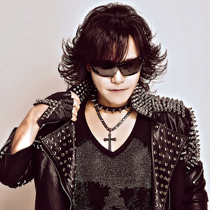 Toshl(X JAPAN)
