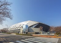 武蔵野の森総合スポーツプラザ メインアリーナ 外観（写真提供：東京都）