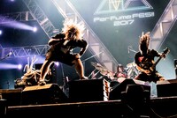 マキシマム ザ ホルモン（撮影：浜野カズシ）