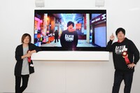 左から寿司くん、岡崎体育。