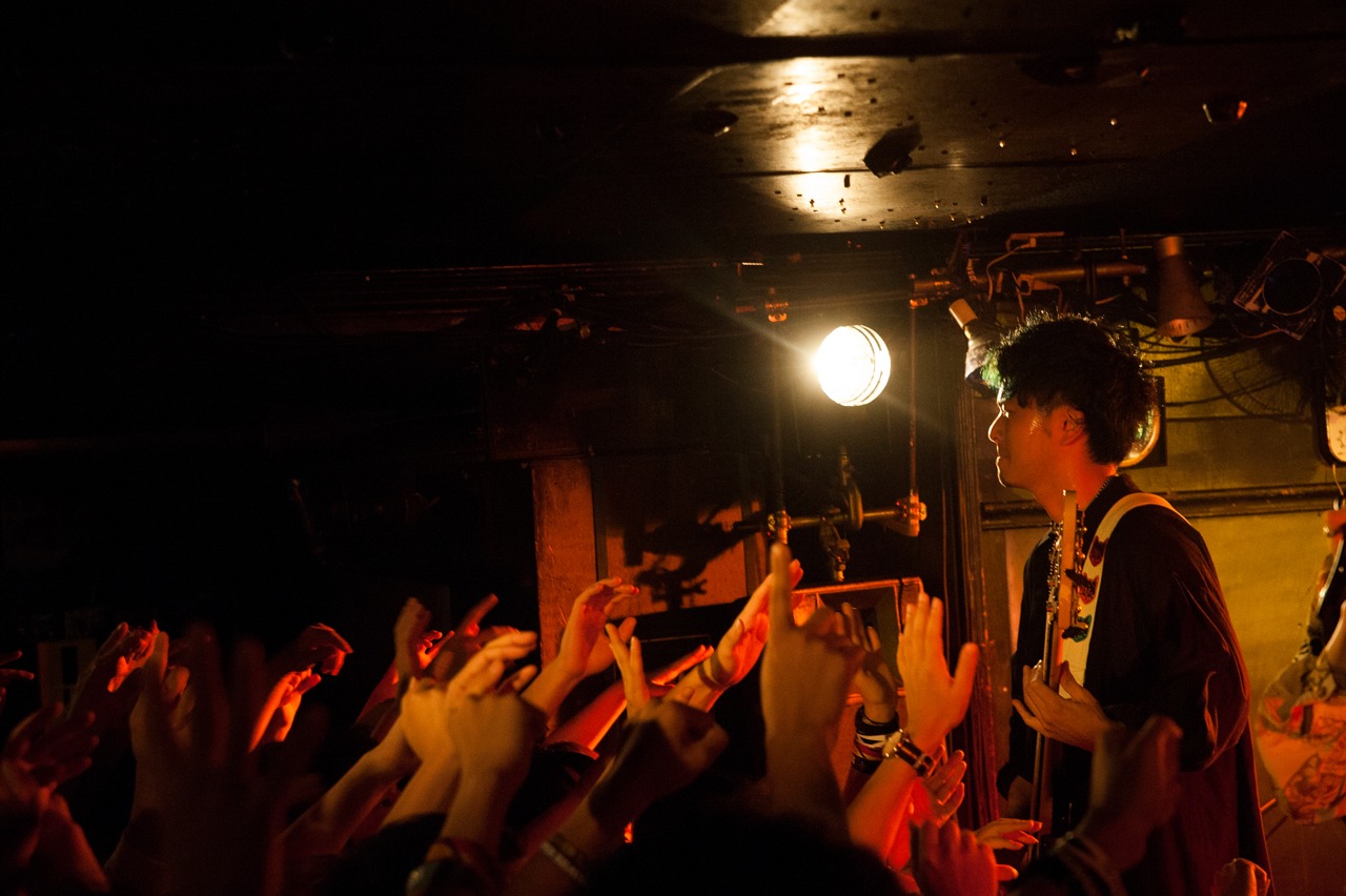 上杉研太（B）（Photo by MAYUMI -kiss it bitter-）