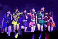 「アップアップガールズ（仮）これが私達の生きる道～ Way of Our Life ～」の様子。