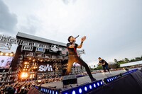 SiM（撮影：上山陽介）