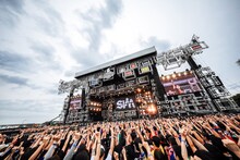 SiM（撮影：上山陽介）