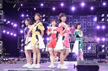 ももいろクローバーZ（撮影：釘野孝宏）